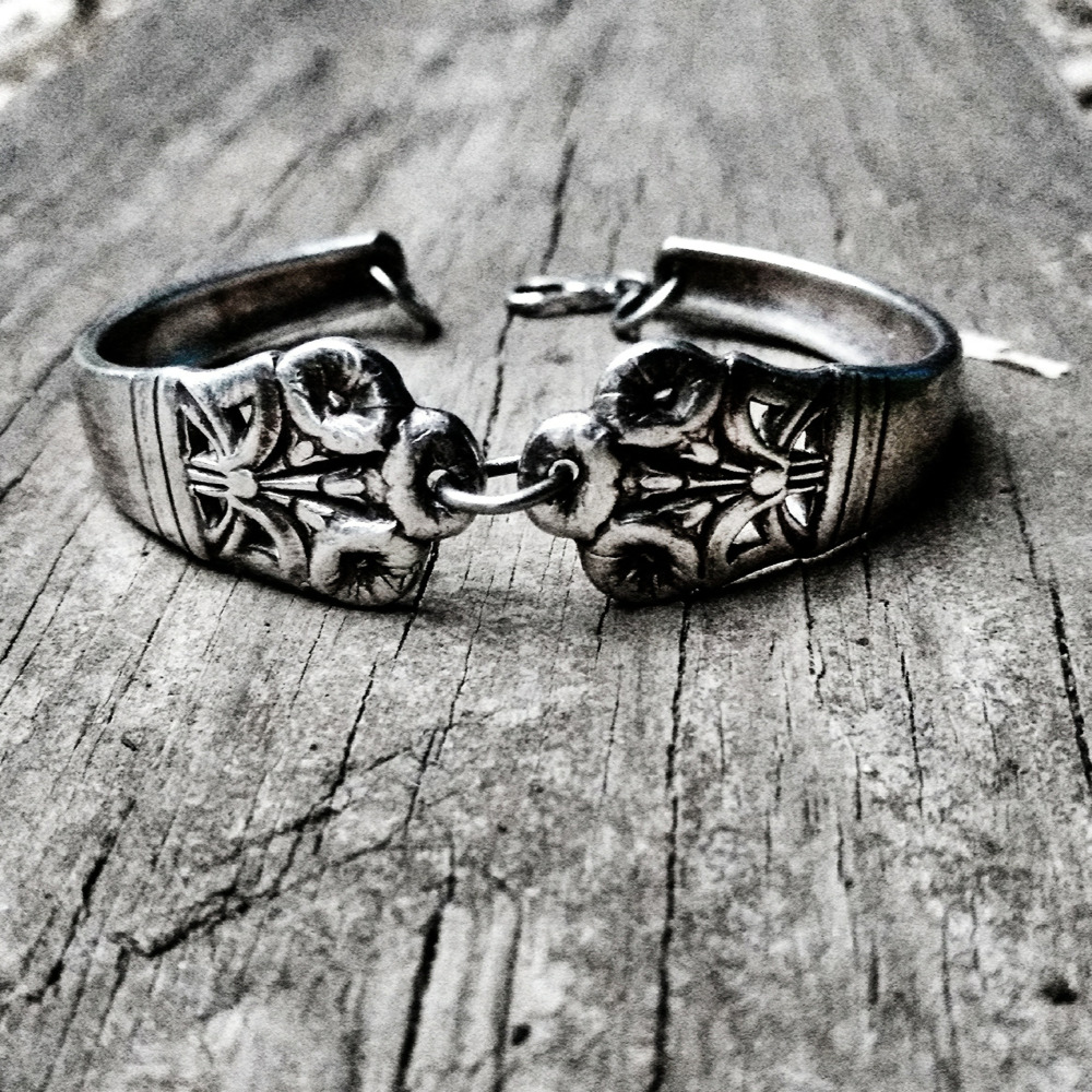 Vintage Sterling Silver Bangle Bracelet